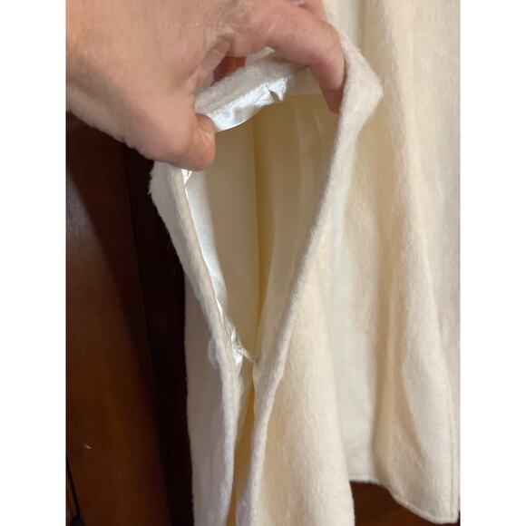 STUNNING PERUVIAN ALPACA AND WOOL hand Finished Cape O/S - Picture 3 of 9